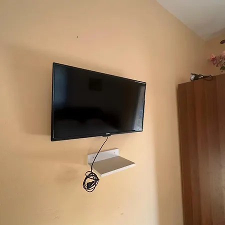 Moliana Bunec Szálloda Himara